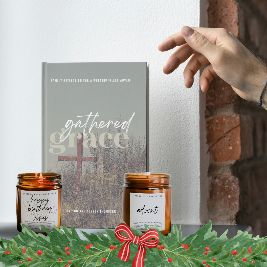 Pre-Order- 25-Day Advent Book PLUS 2 Featured Candles Bundle